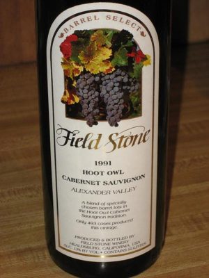 Field Stone Hoot Owl 1990 750 ml